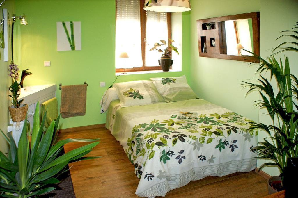 Lyon City Home'S Bed & Breakfast Villeurbanne Room photo